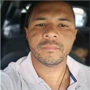 Professor de História, com experiência comprovada no Ensino Fundamental, Médio e Superior e em aulas remotas